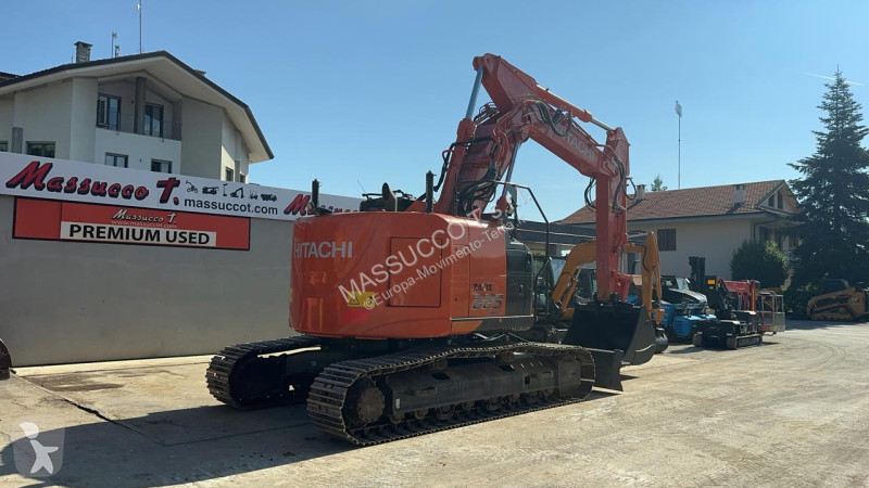Rýpadlo Hitachi