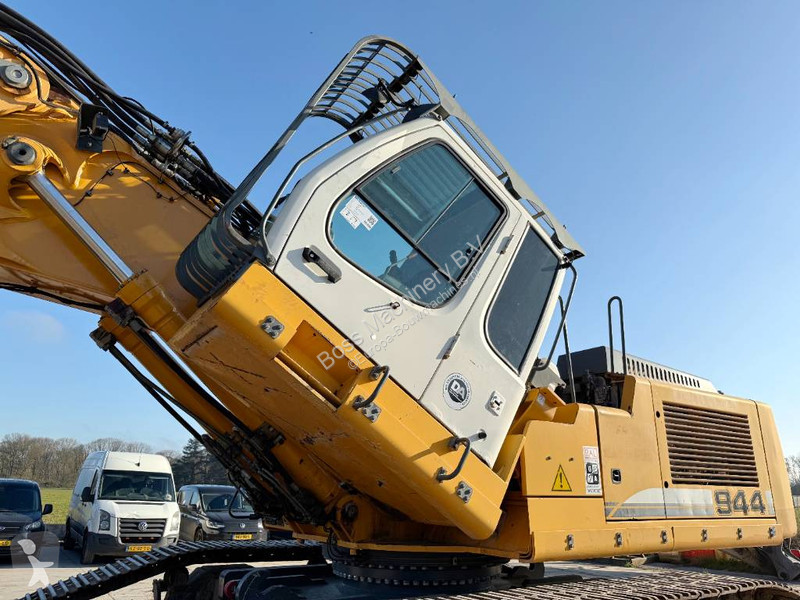 جرافة Liebherr UHD - 23 Meter Demolition Hydr...