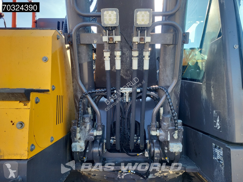 Lopatový nakládač Volvo ECR235 E L Tiltrotator...