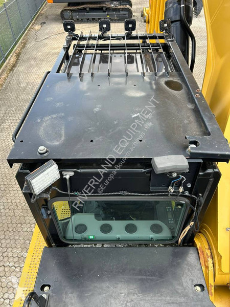 Rýpadlo Caterpillar 390 F L hammer lines - new...