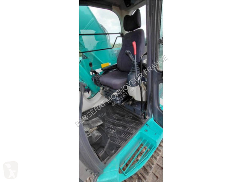 Rýpadlo Kobelco SK260
