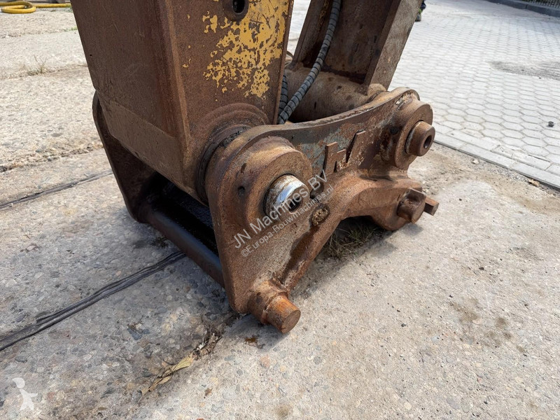 جرافة Caterpillar