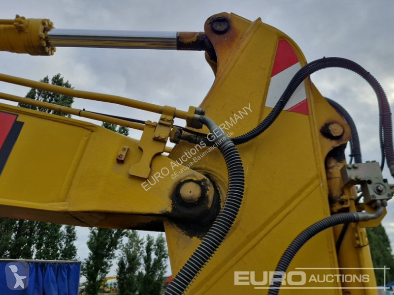 جرافة Komatsu PC210LC-7K