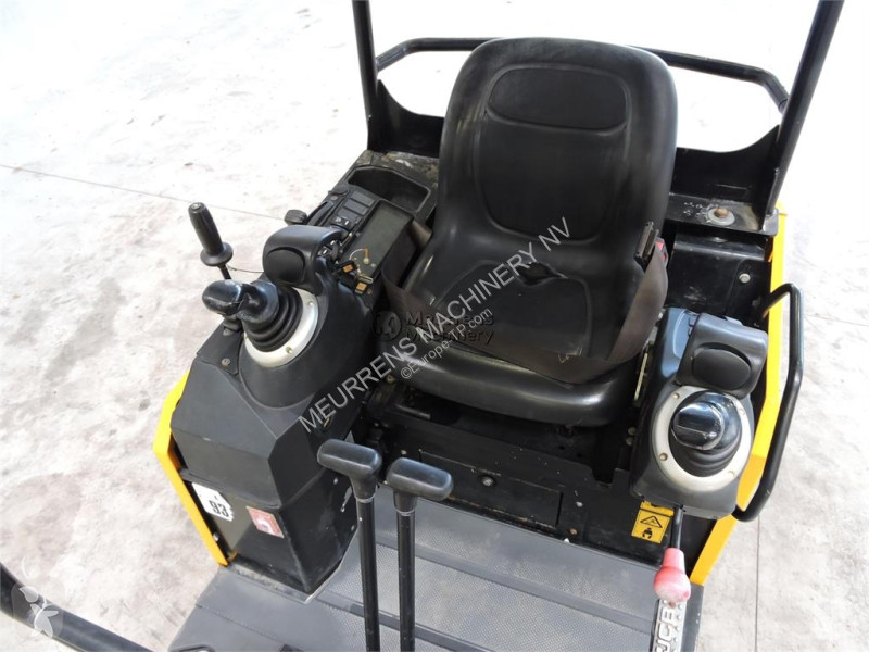 جرافة JCB 16C 3 Bucket