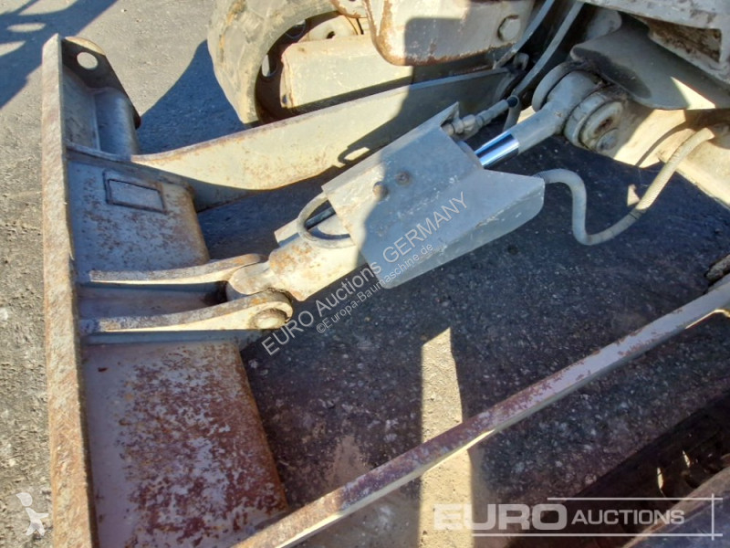 جرافة Yanmar ViO20-4