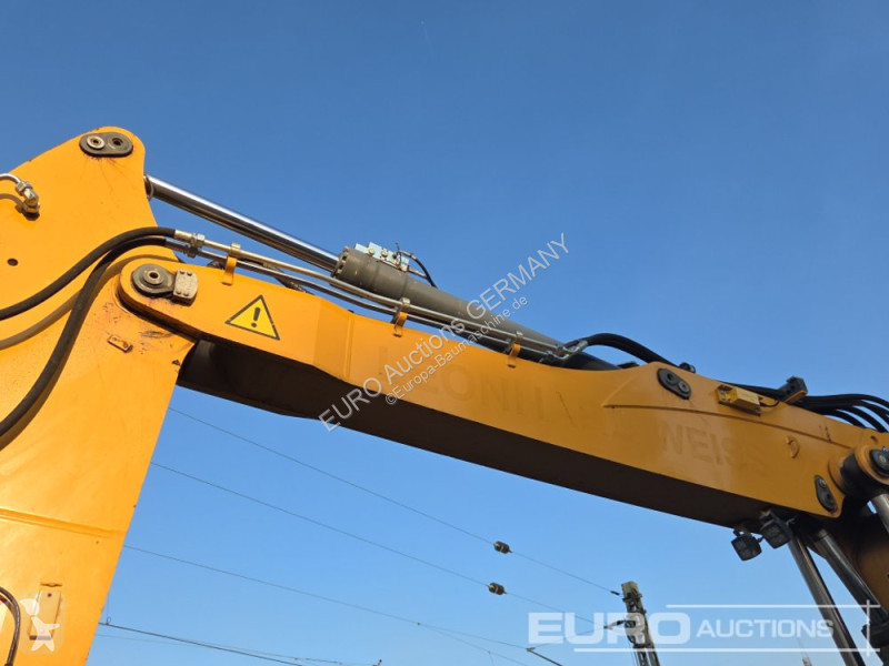 Escavatore Liebherr A920