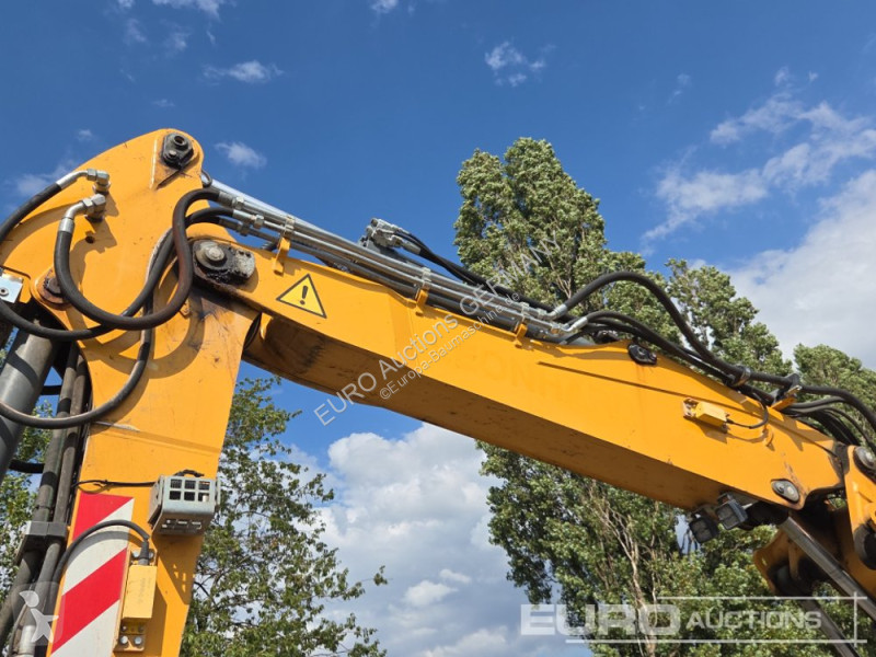 جرافة Liebherr A918
