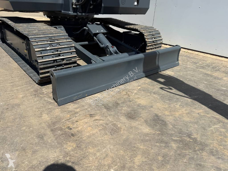 جرافة Hyundai HX60 G - BRAND NEW / Hammer Lines...