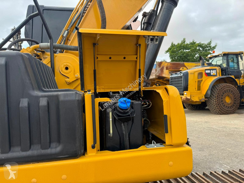 Lopatový nakládač Caterpillar NG 07B .