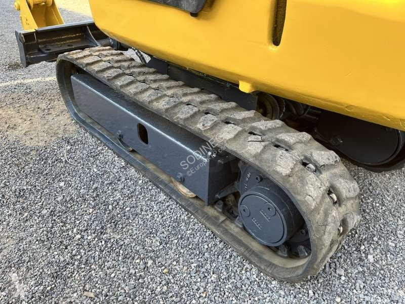 جرافة Komatsu  PC09-1