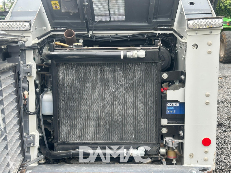 Lopatový nakládač Takeuchi TL6R