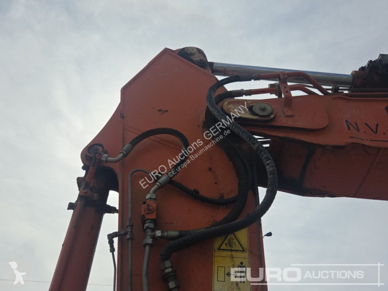 Graafmachine Hitachi LC-3