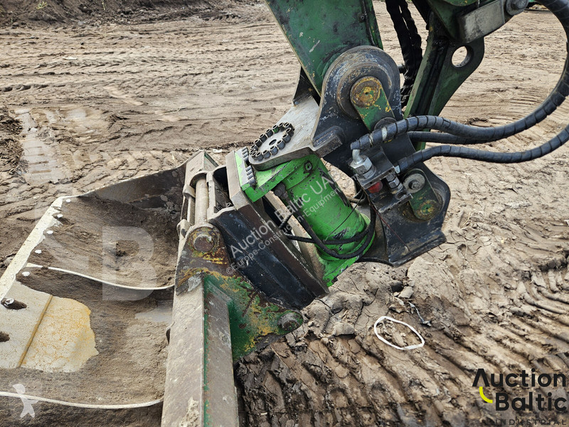 Caterpillar D excavator