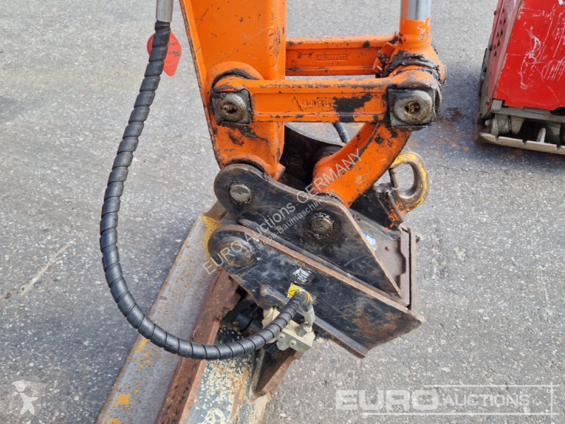 Багер Kubota U274