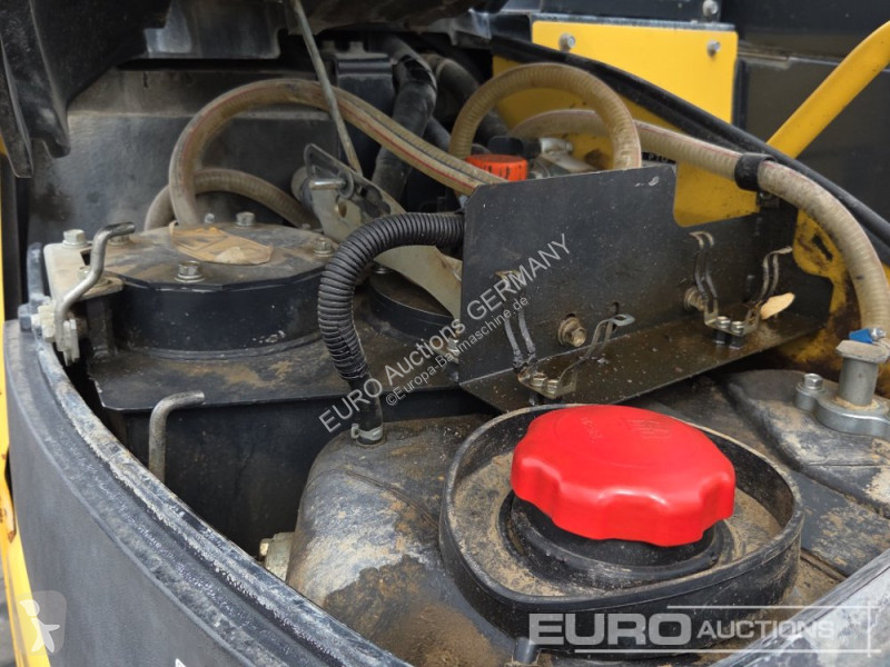 Багер Yanmar 2A