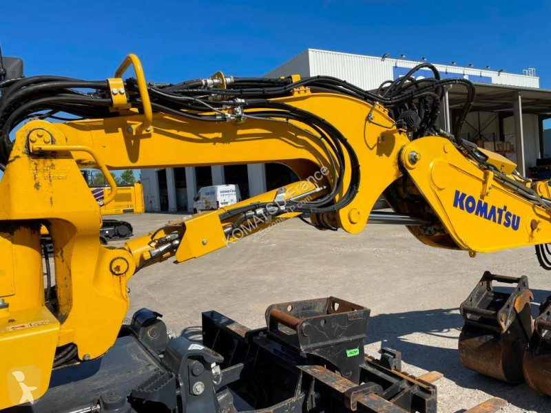 Excavadora Komatsu PW98MR-11E0