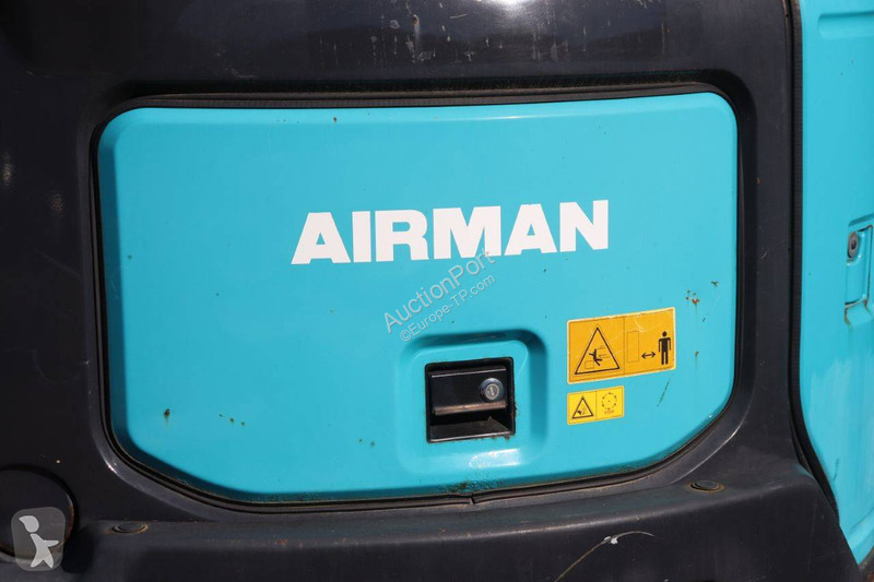 Excavadora Airman AX48U-6A