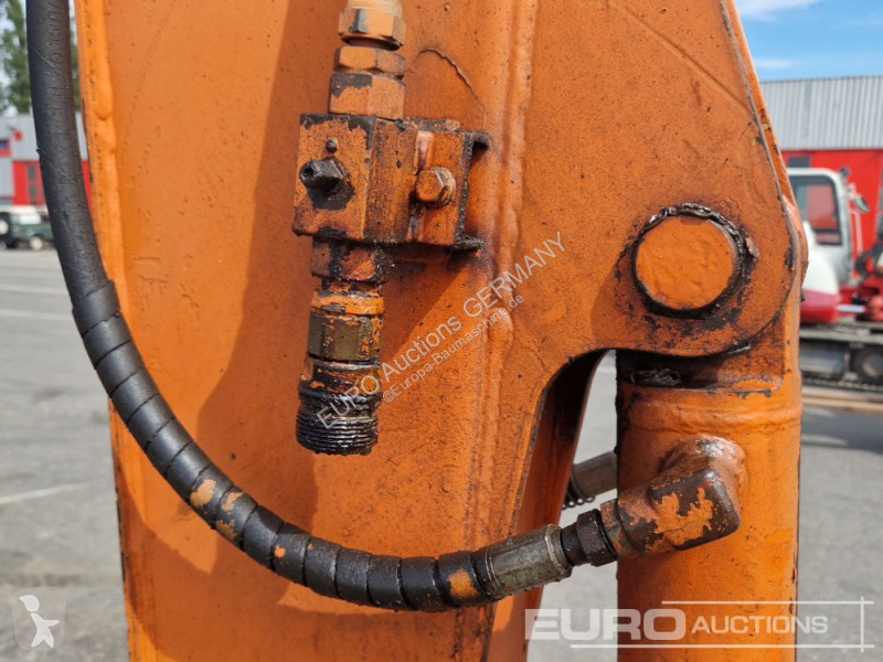 Excavadora Hitachi 2