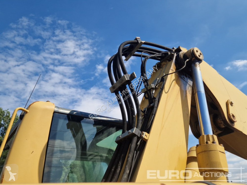 Excavadora Caterpillar C