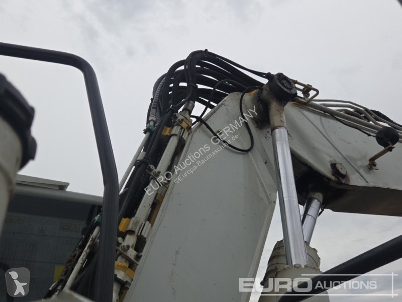 Graafmachine Komatsu PW148-8
