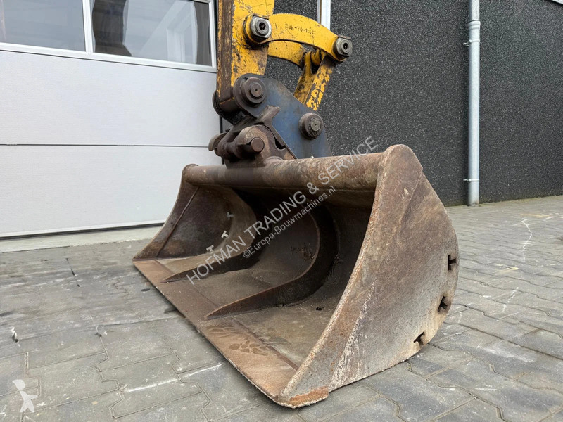 Багер Komatsu PC55MR-5