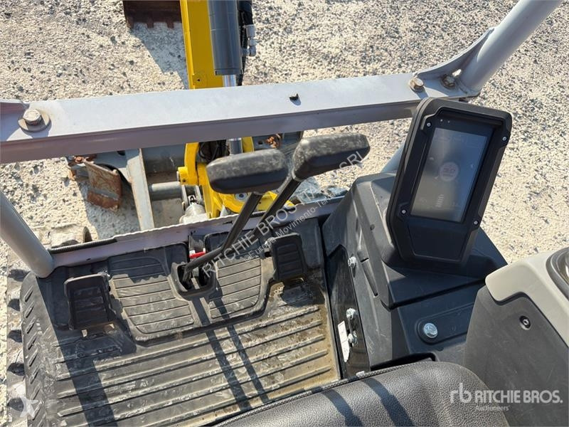 Екскаватор Wacker Neuson E