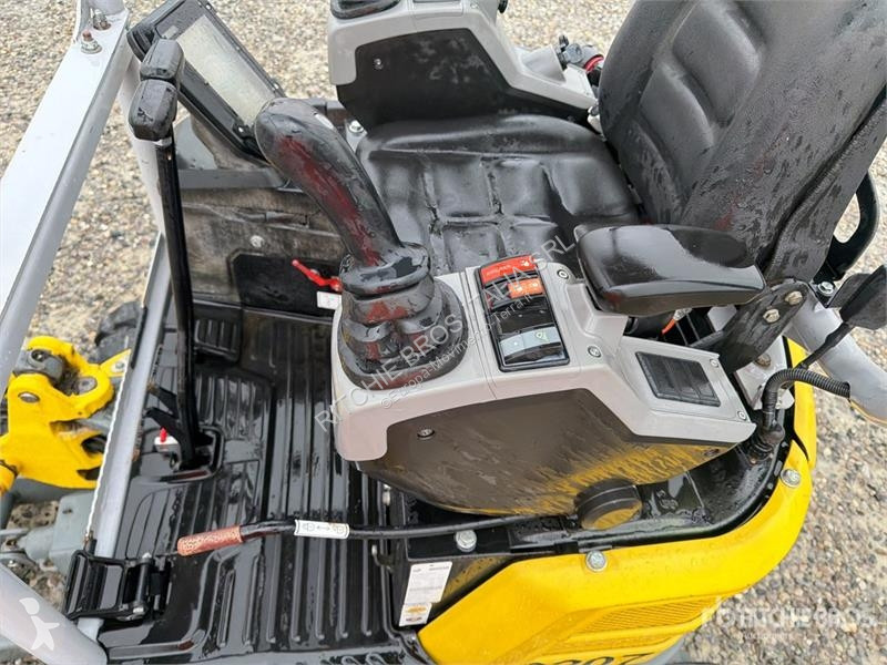 Екскаватор Wacker Neuson E