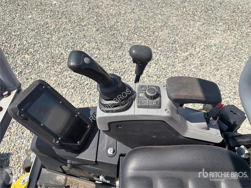 Екскаватор Wacker Neuson E