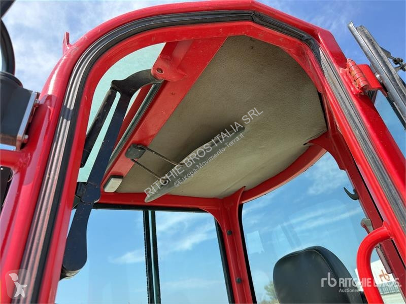 Yanmar ViO25 excavator