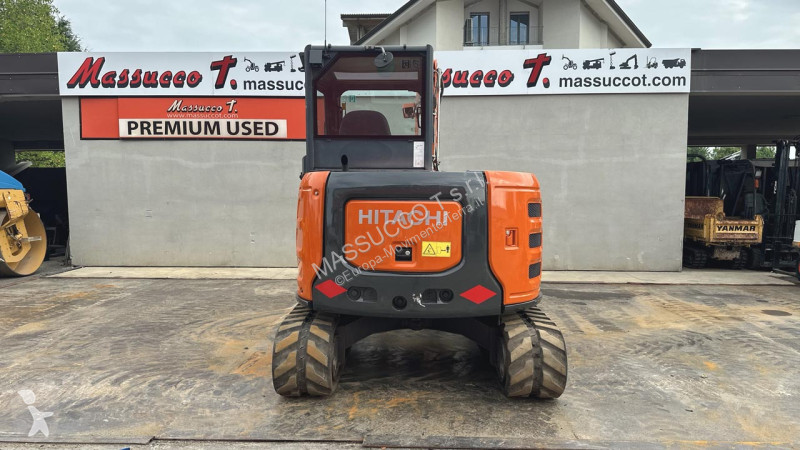 Екскаватор Hitachi ZX65USB-5 CLR
