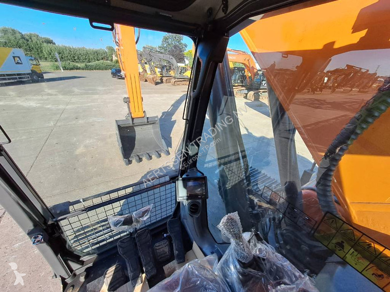 Develon DX300LC-7M (2 Unused units available)...