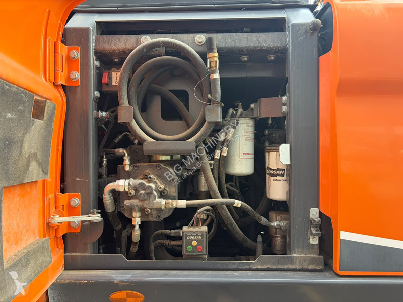 Graafmachine Develon DX160W-7