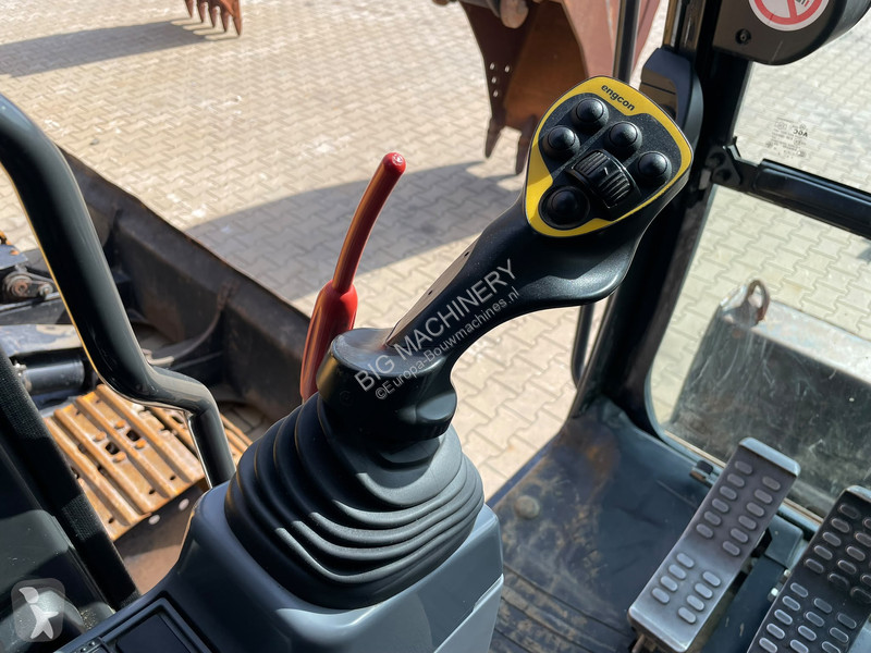 Kotrógép Hitachi