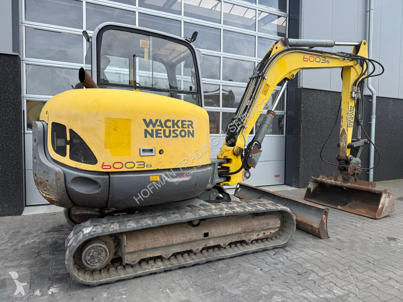 جرافة Wacker Neuson
