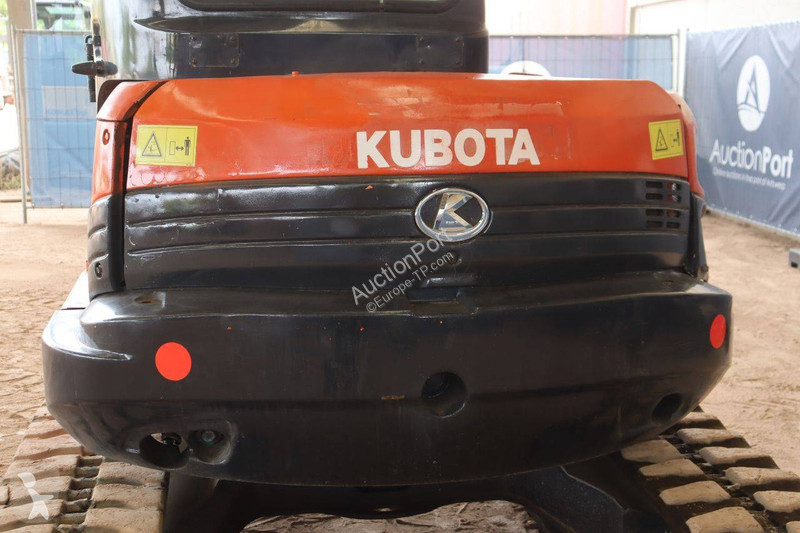 Excavadora Kubota SZ