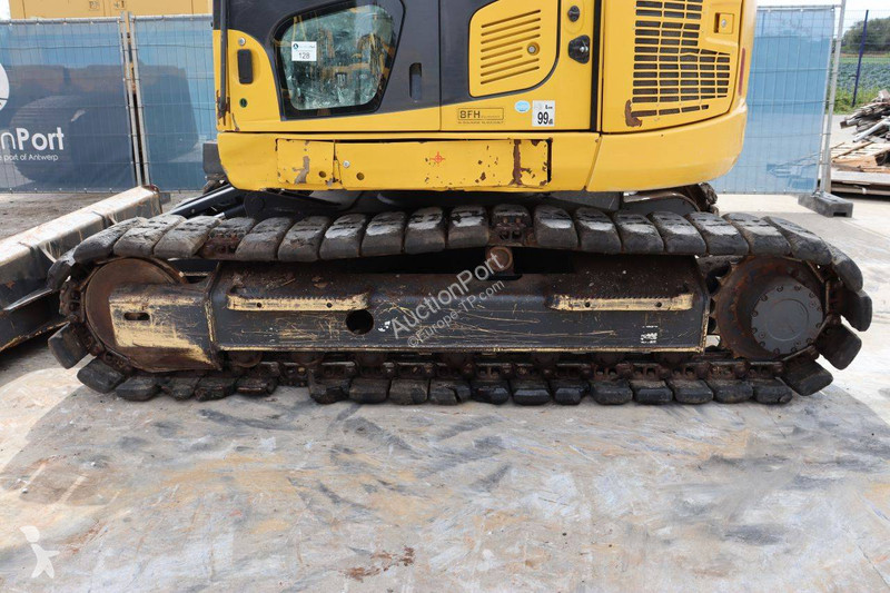 Excavadora Komatsu PC138US-11
