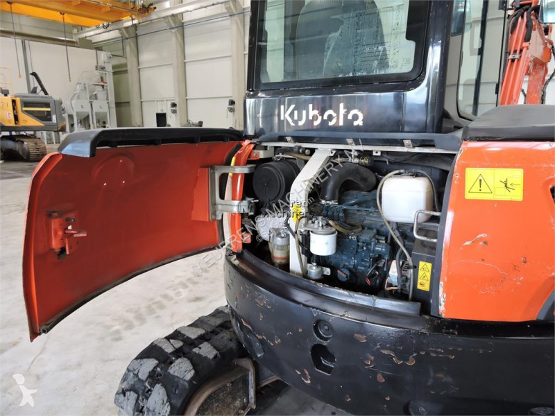 جرافة Kubota U48-4