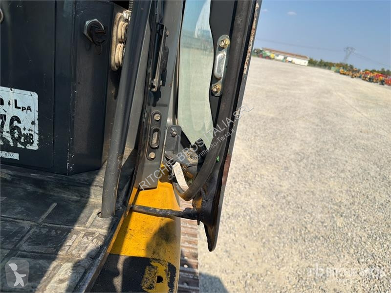 جرافة Komatsu