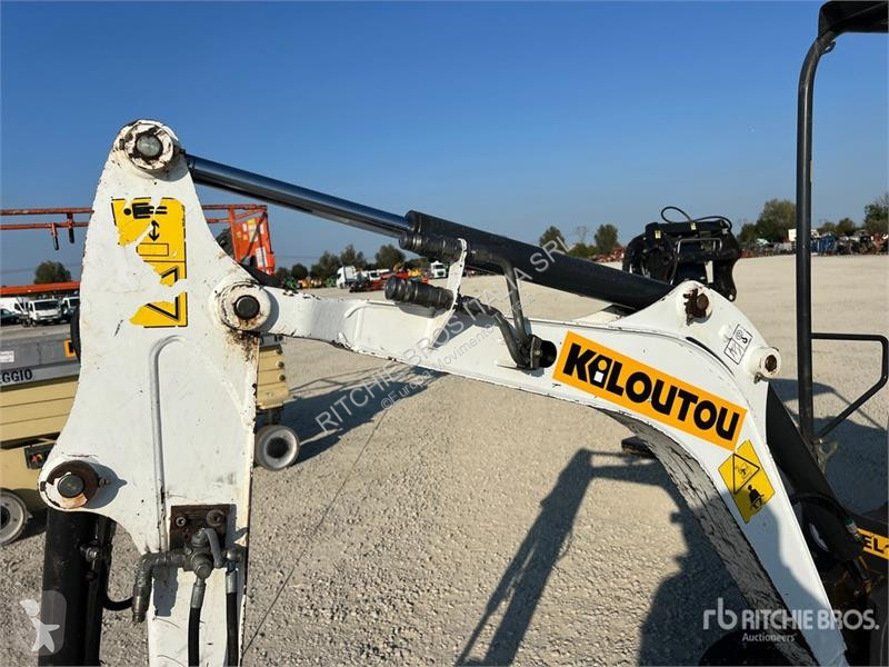 جرافة Bobcat E17Z Mini Excavator