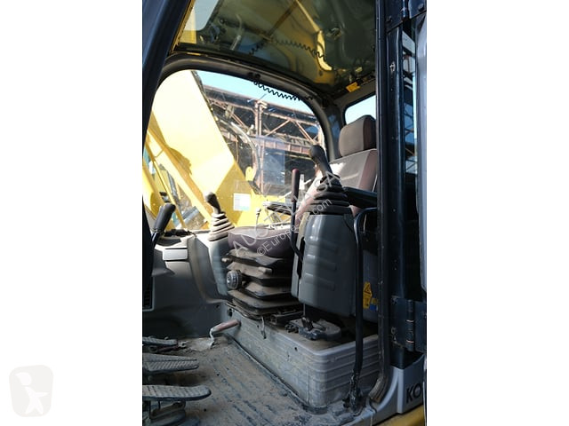جرافة New Holland E135SR
