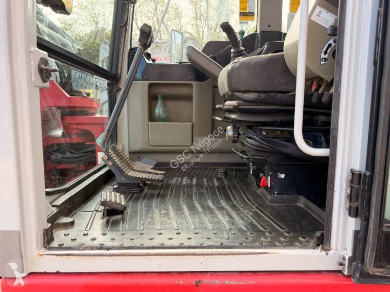 Skovel Takeuchi