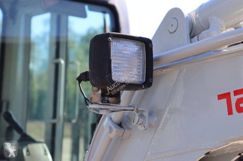 Skovel Takeuchi