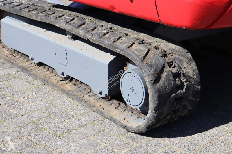 Skovel Takeuchi