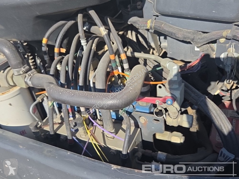 Skovel Bobcat E50