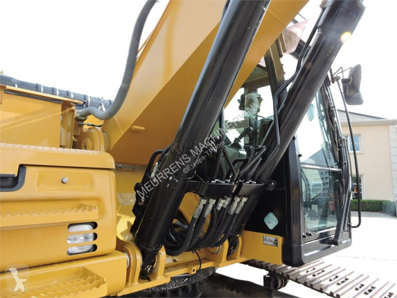 Pelle Caterpillar 330 F