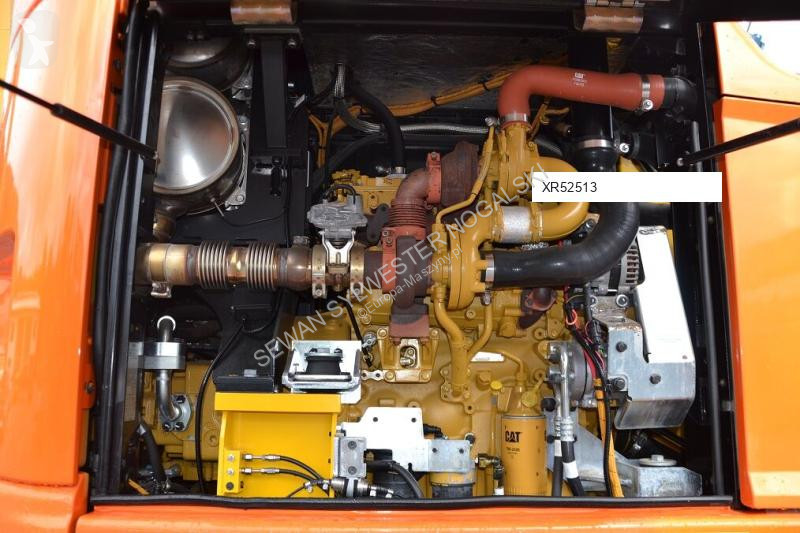 Excavadora Caterpillar M