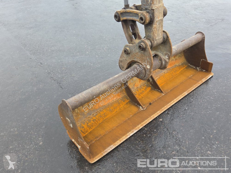 Rýpadlo Volvo ECR25D
