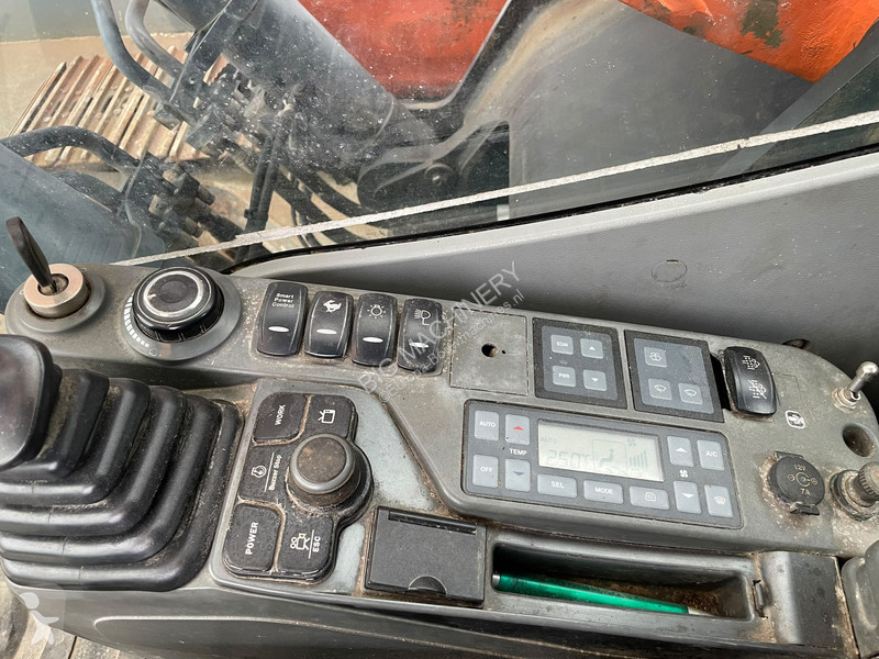 Pelle Doosan 5