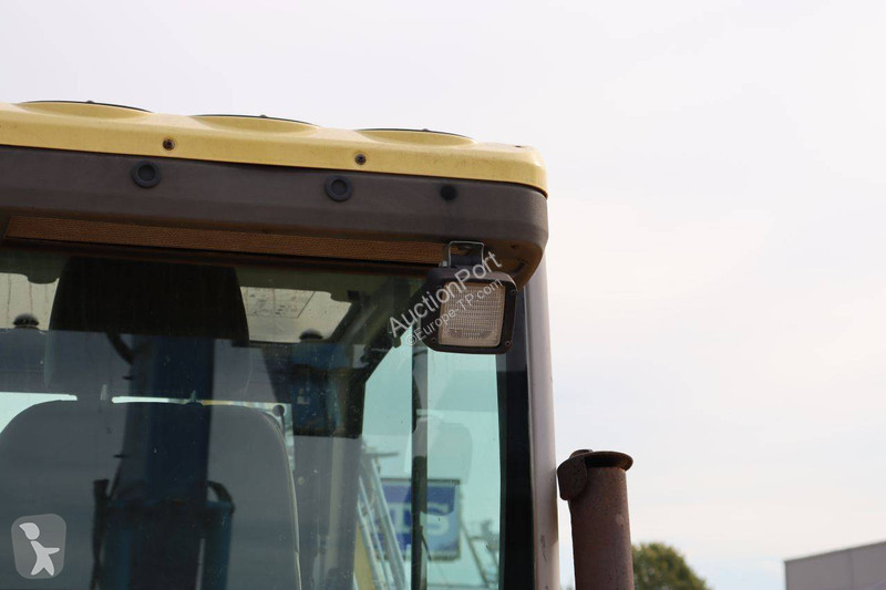 Pelle Neuson ET90