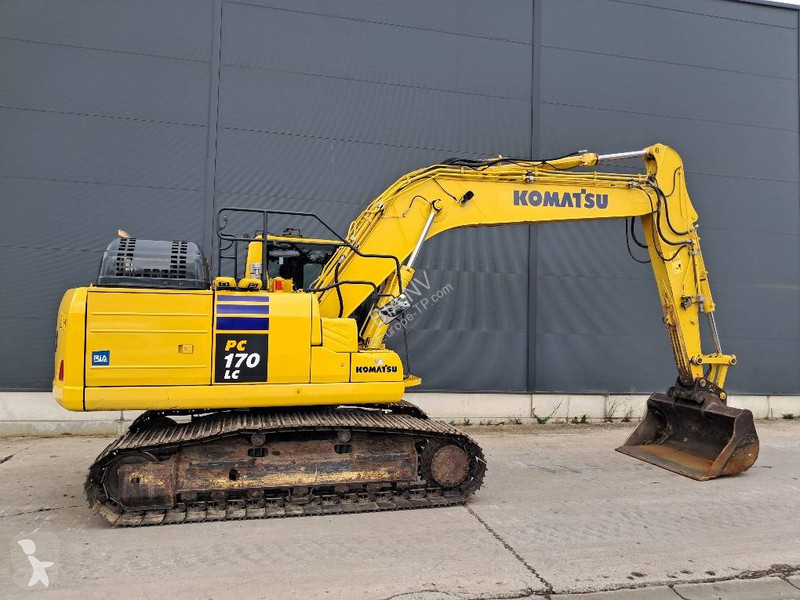Багер Komatsu LC-11